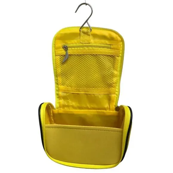 TUMI Delta Travel Pouch & Bonus Promotional Items Bundle - Picture 4 of 5